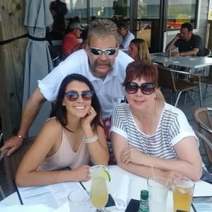 Meet your Posher, Ramona